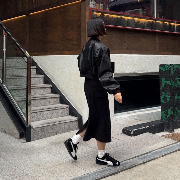 Puma Classic Black and White Speedcat - Picture 2 of 4